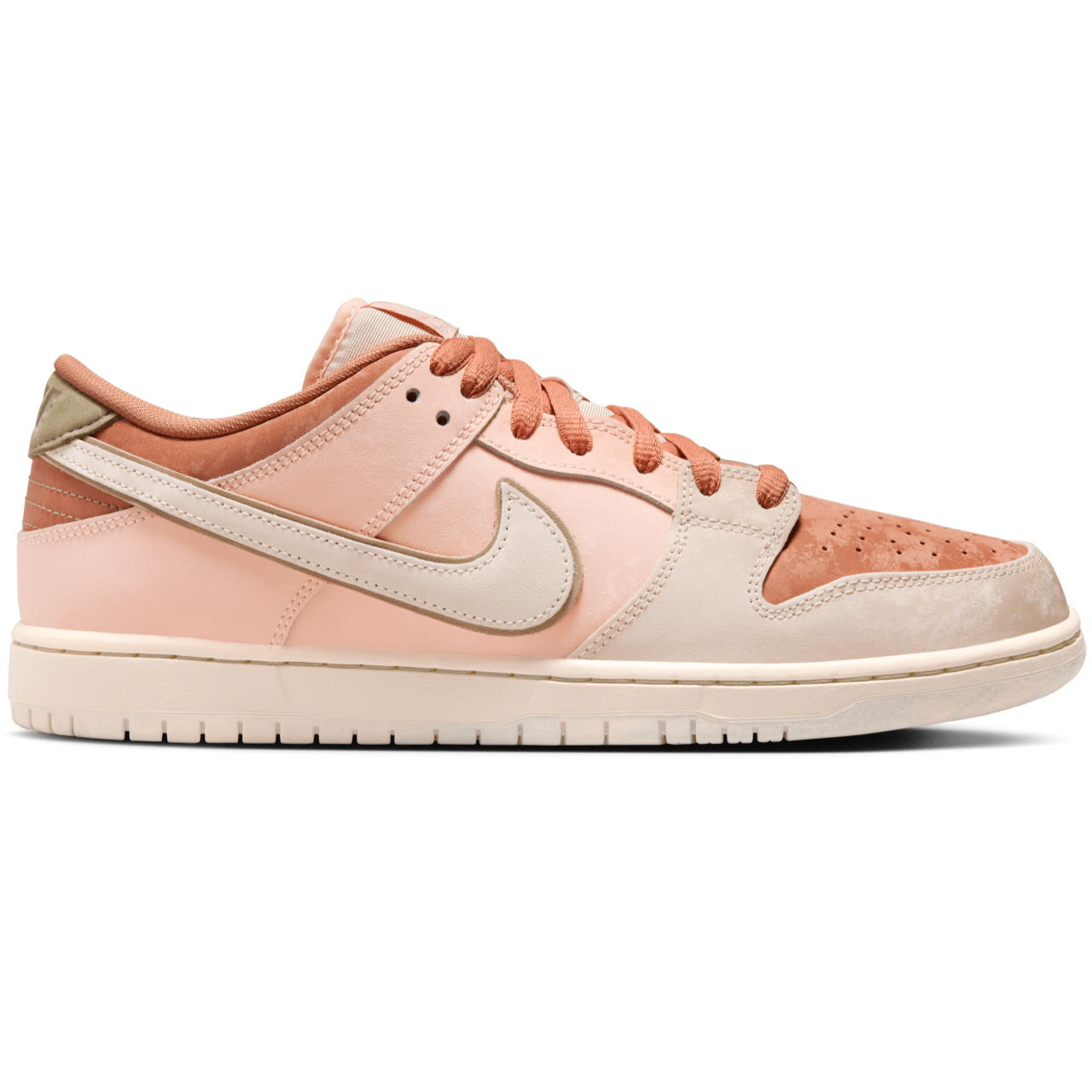 NIKE SB DUNK LOW PRO TROCADERO GARDENS AMBER BROWN/GUAVA ICE-CRIMSON TINT-HEMP